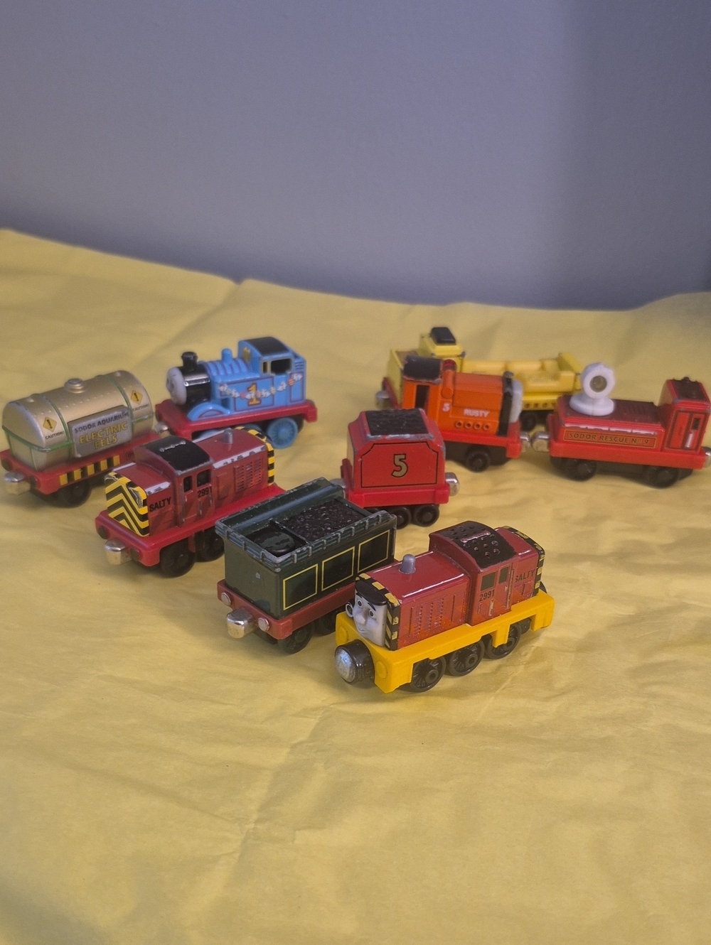 Thomas & Friends Mini Engines Set - Red, Yellow, Blue